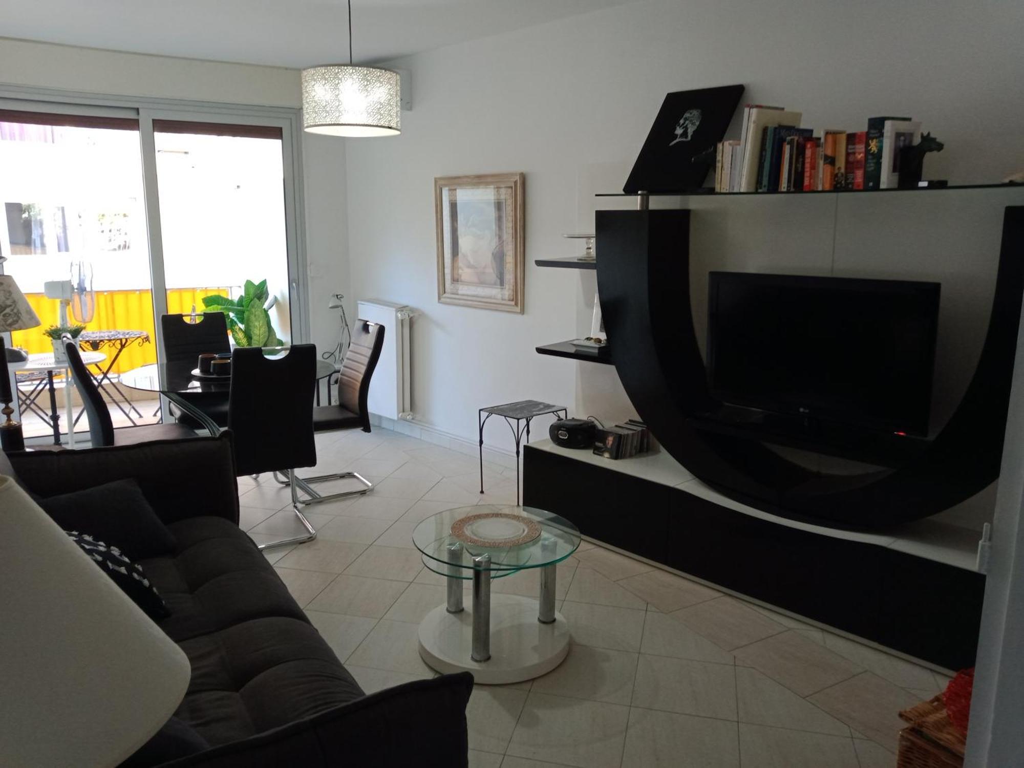 Appartement Au Calme مينتون المظهر الخارجي الصورة